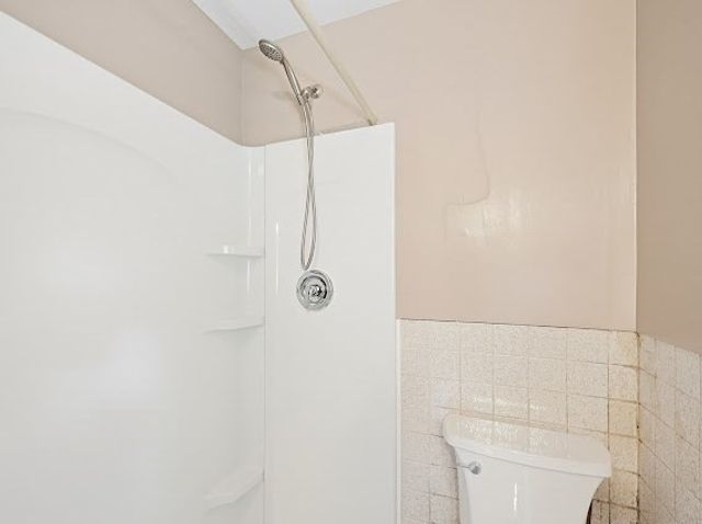 21 Park Ave, Stoughton, MA 02072