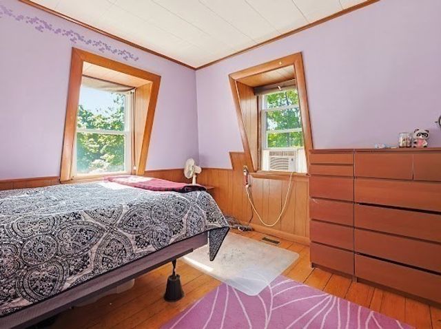 21 Park Ave, Stoughton, MA 02072
