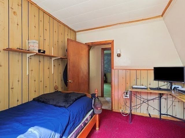 21 Park Ave, Stoughton, MA 02072