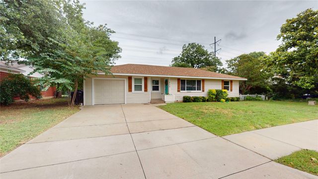 834 Inwood Drive, Mckinney, TX 75069