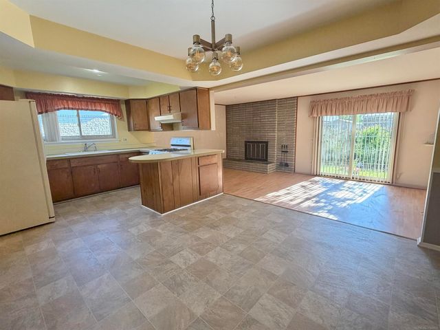 36757 Adele Dr Drive, Sterling Heights, MI 48312