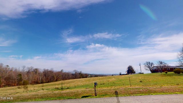 4956 Southfork Circle, Morristown, TN 37813