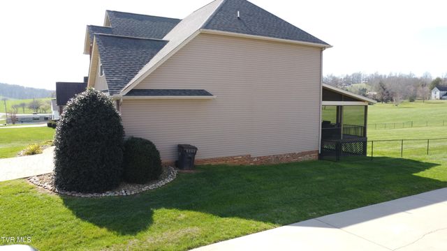 4956 Southfork Circle, Morristown, TN 37813