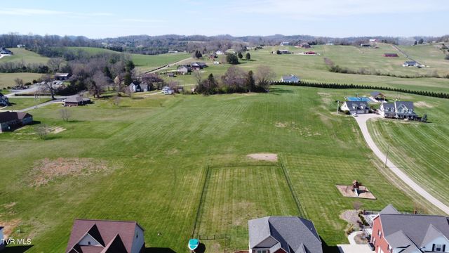 4956 Southfork Circle, Morristown, TN 37813