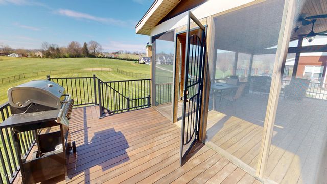 4956 Southfork Circle, Morristown, TN 37813