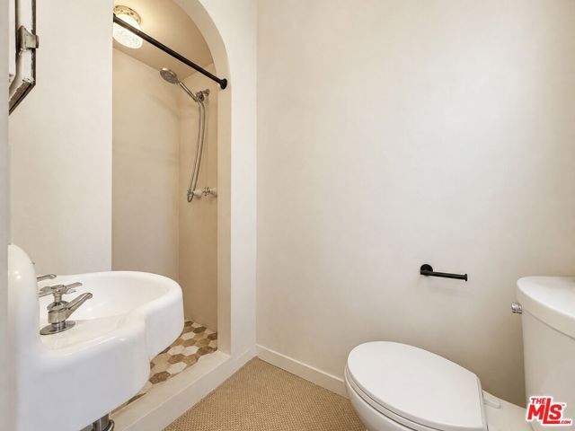 352 N Orlando Avenue, Los Angeles, CA 90048