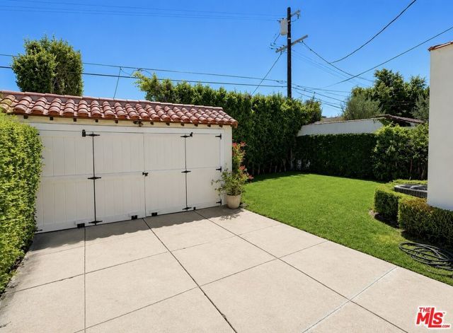 352 N Orlando Avenue, Los Angeles, CA 90048