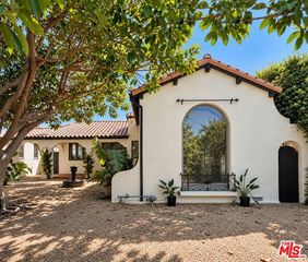 352 N Orlando Avenue, Los Angeles, CA 90048