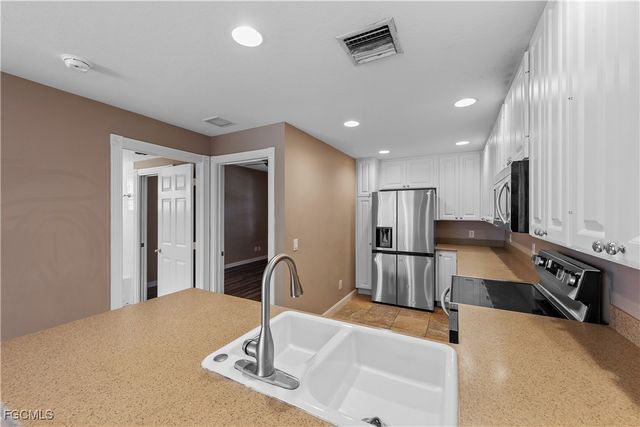 15091 Auk WAY, Bonita Springs, FL 34135