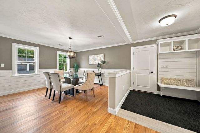 81 Sherrick Ave., Holbrook, MA 02343