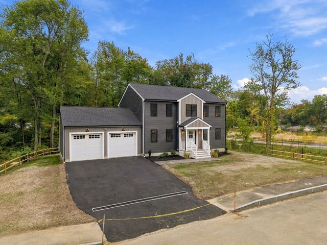 81 Sherrick Ave., Holbrook, MA 02343