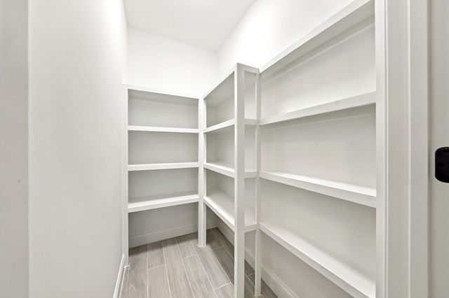 81 Sherrick Ave., Holbrook, MA 02343