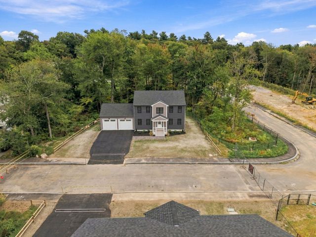81 Sherrick Ave., Holbrook, MA 02343