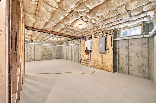81 Sherrick Ave., Holbrook, MA 02343