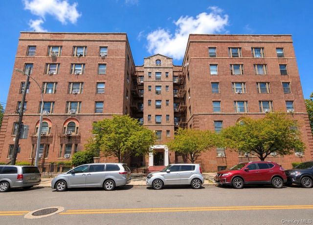 3338 Parsons Boulevard 5, Flushing, NY 11354