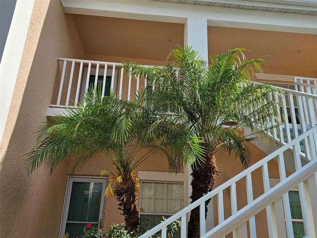 4202 CADDIE DRIVE E 201, Bradenton, FL 34203