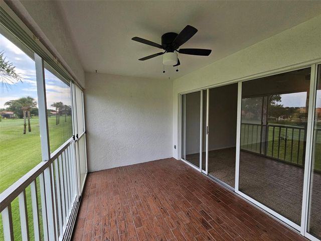 4202 CADDIE DRIVE E 201, Bradenton, FL 34203