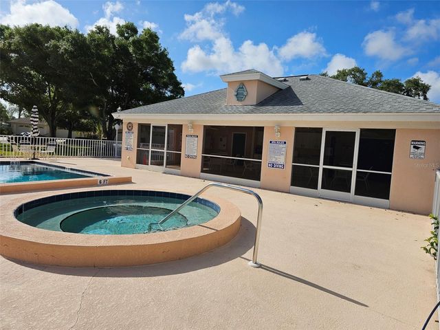 4202 CADDIE DRIVE E 201, Bradenton, FL 34203