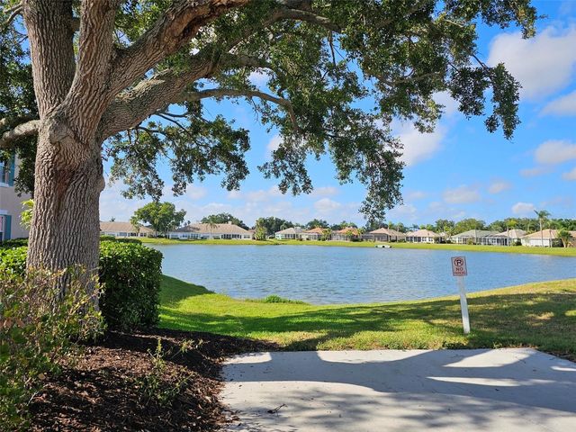 4202 CADDIE DRIVE E 201, Bradenton, FL 34203