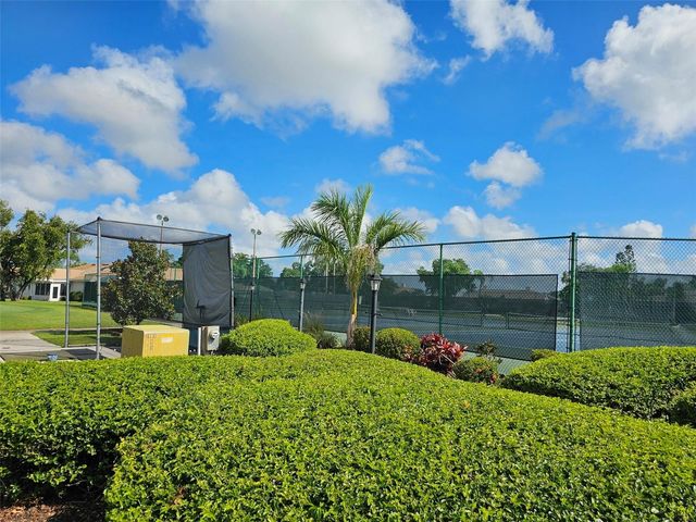 4202 CADDIE DRIVE E 201, Bradenton, FL 34203