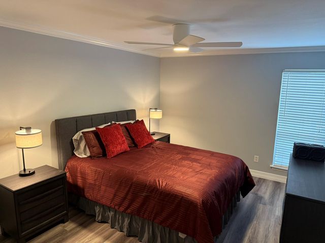 505 Westcott Street 308, Houston, TX 77007