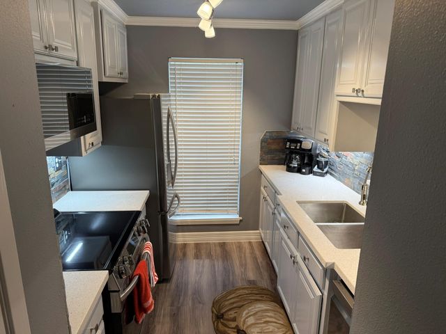 505 Westcott Street 308, Houston, TX 77007