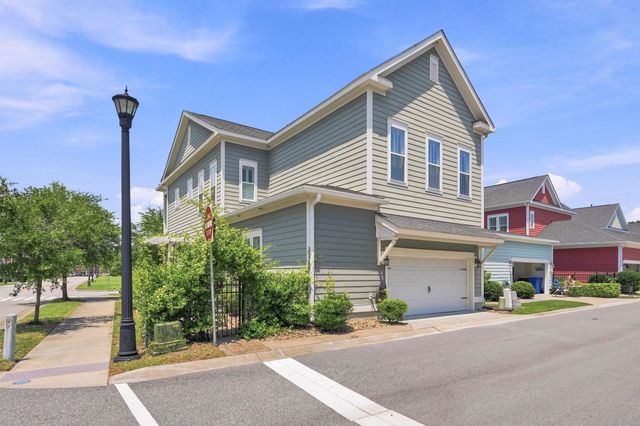 927 Iris St., Myrtle Beach, SC 29577