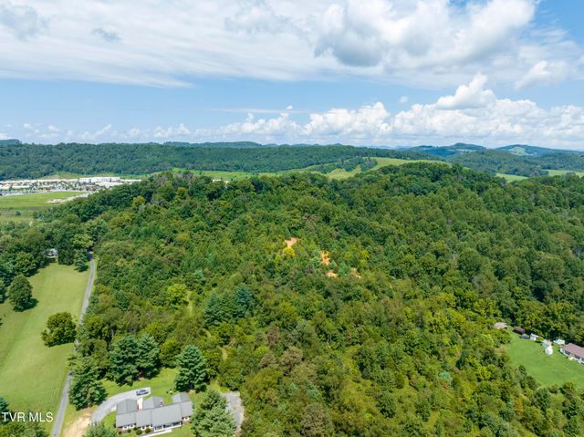 636 Meadow View Road, Bristol, TN 37620