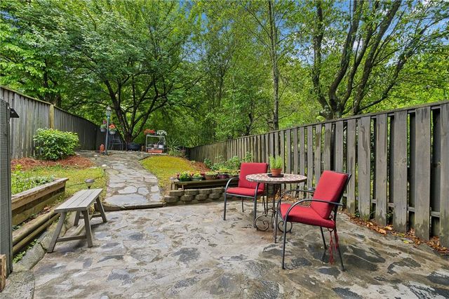 271 Lakemoore Drive NE C, Atlanta, GA 30342