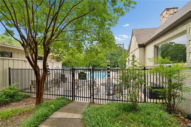 271 Lakemoore Drive NE C, Atlanta, GA 30342
