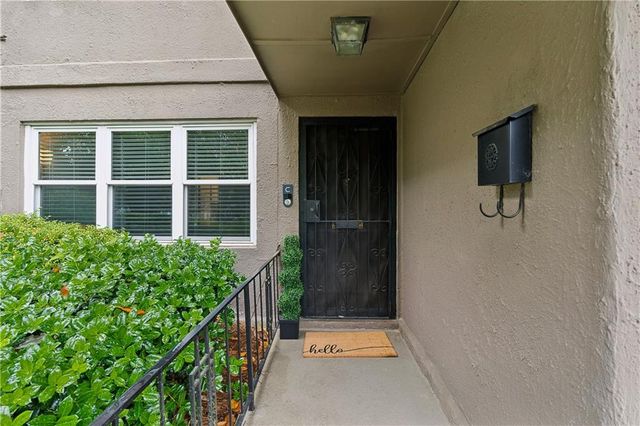 271 Lakemoore Drive NE C, Atlanta, GA 30342