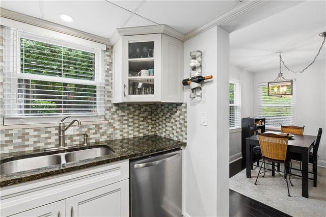 271 Lakemoore Drive NE C, Atlanta, GA 30342
