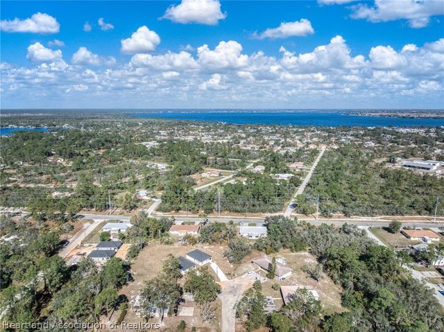 112 Atlas Court NW, Lake Placid, FL 33852