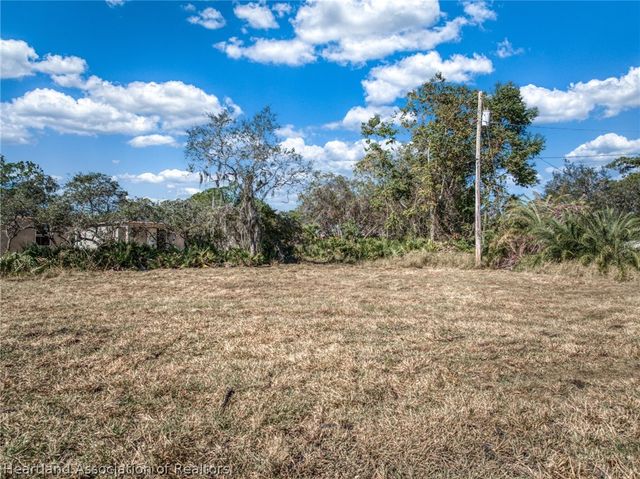 112 Atlas Court NW, Lake Placid, FL 33852