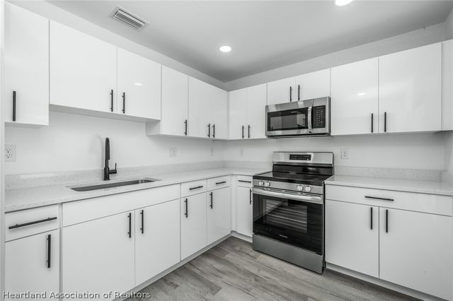 112 Atlas Court NW, Lake Placid, FL 33852