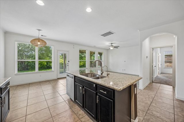 1826 Olive Pine Drive, Fresno, TX 77545