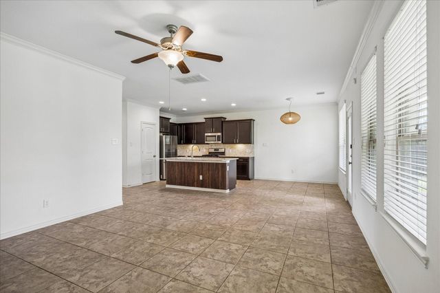 1826 Olive Pine Drive, Fresno, TX 77545