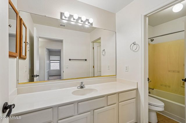 15287 W TAD Lane, Surprise, AZ 85374