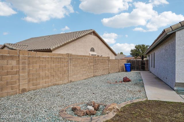 15287 W TAD Lane, Surprise, AZ 85374