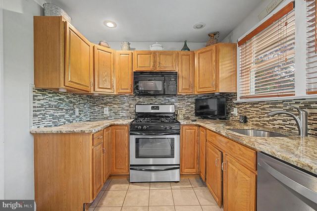 604 LEES AVE, Collingswood, NJ 08108