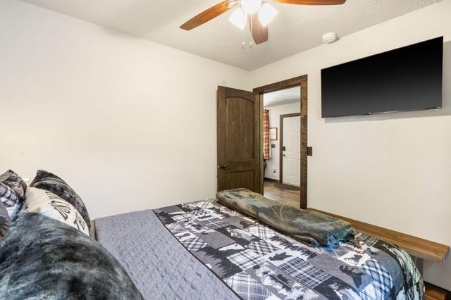 5424 State Highway 265 7, Branson, MO 65616