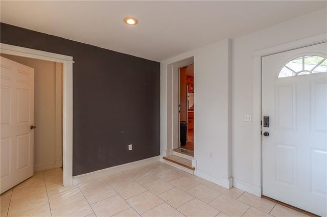 821 Monroe Street, Baldwin City, KS 66006