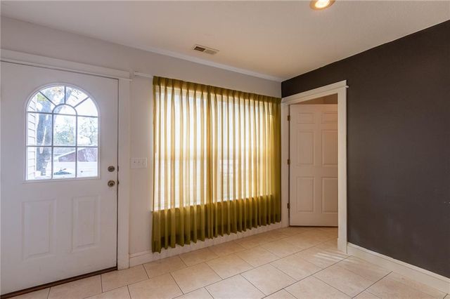 821 Monroe Street, Baldwin City, KS 66006