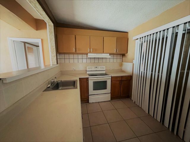 1611 PONTIAC COURT, Orlando, FL 32808