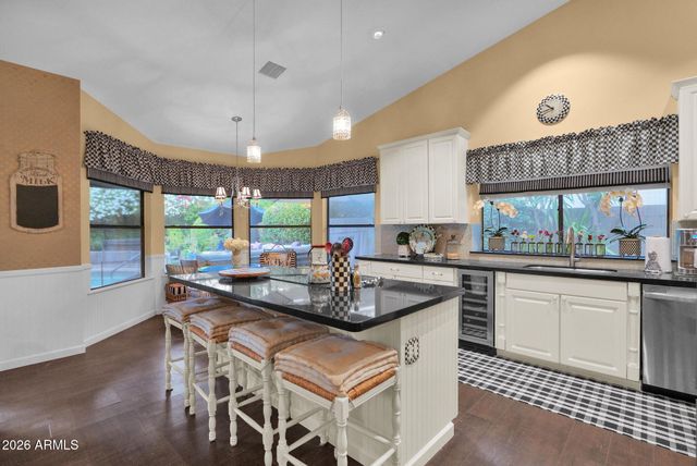 5512 E WALTANN Lane, Scottsdale, AZ 85254
