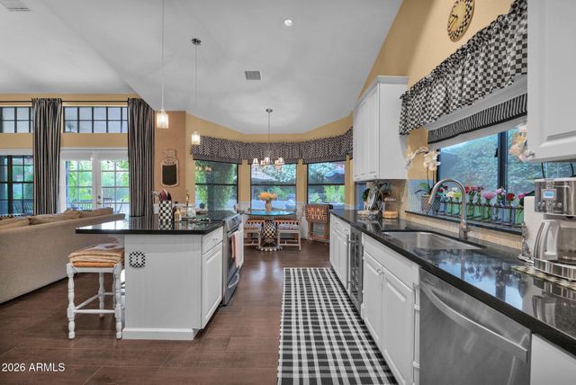 5512 E WALTANN Lane, Scottsdale, AZ 85254