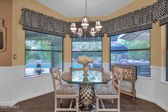 5512 E WALTANN Lane, Scottsdale, AZ 85254