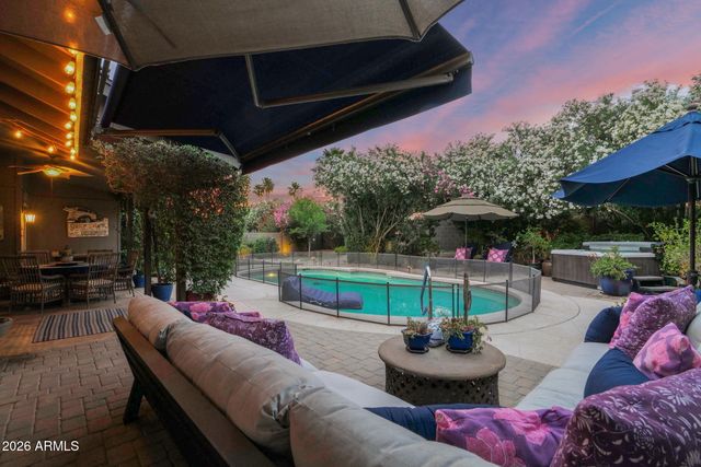 5512 E WALTANN Lane, Scottsdale, AZ 85254