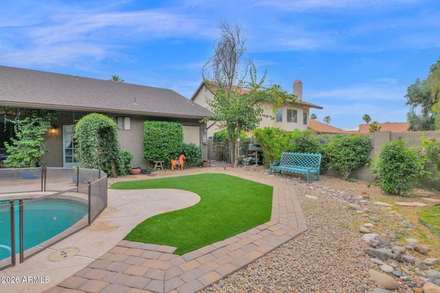 5512 E WALTANN Lane, Scottsdale, AZ 85254