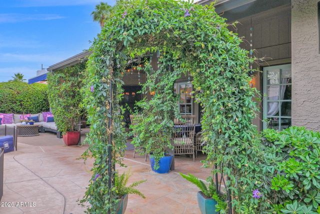 5512 E WALTANN Lane, Scottsdale, AZ 85254